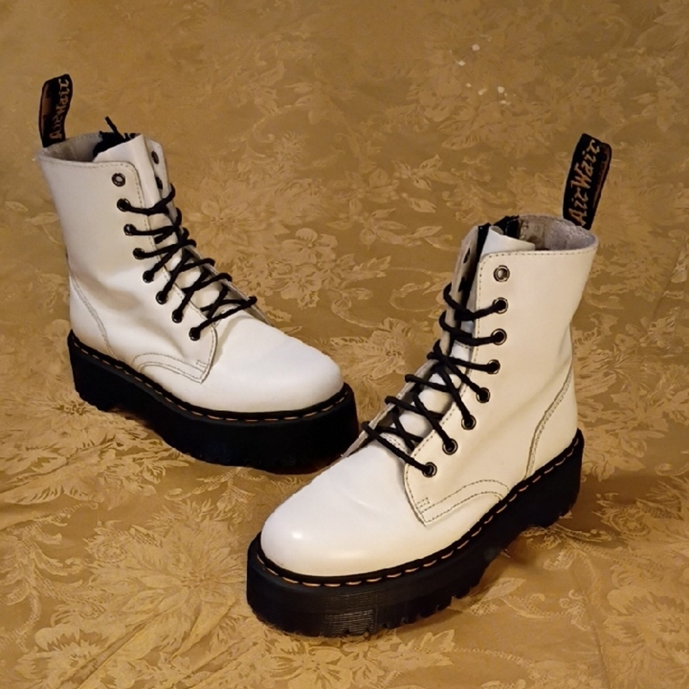 Dr. Martens JADON Platform White Leather Combat Boots  Women's 7.0 Men's 6.0